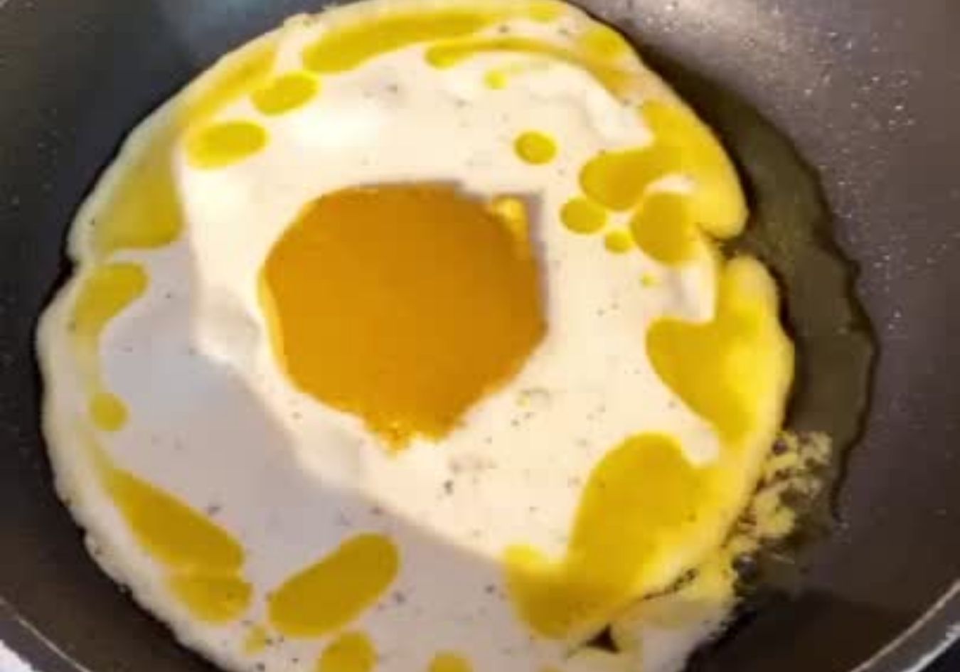 Vegan fried egg experiment